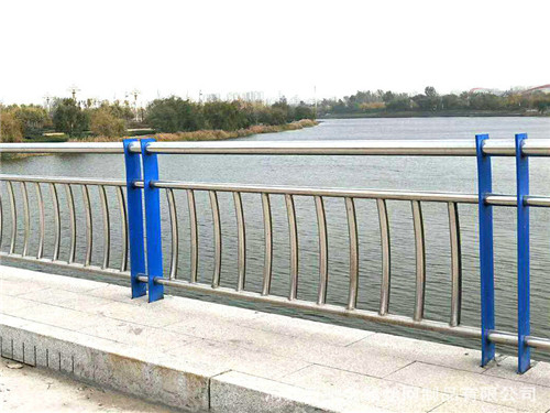 ˳ָϹ304ײ